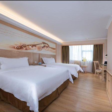 Vienna Hotel Shenzhen Haiwan Exterior photo
