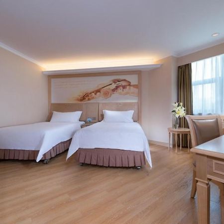 Vienna Hotel Shenzhen Haiwan Exterior photo
