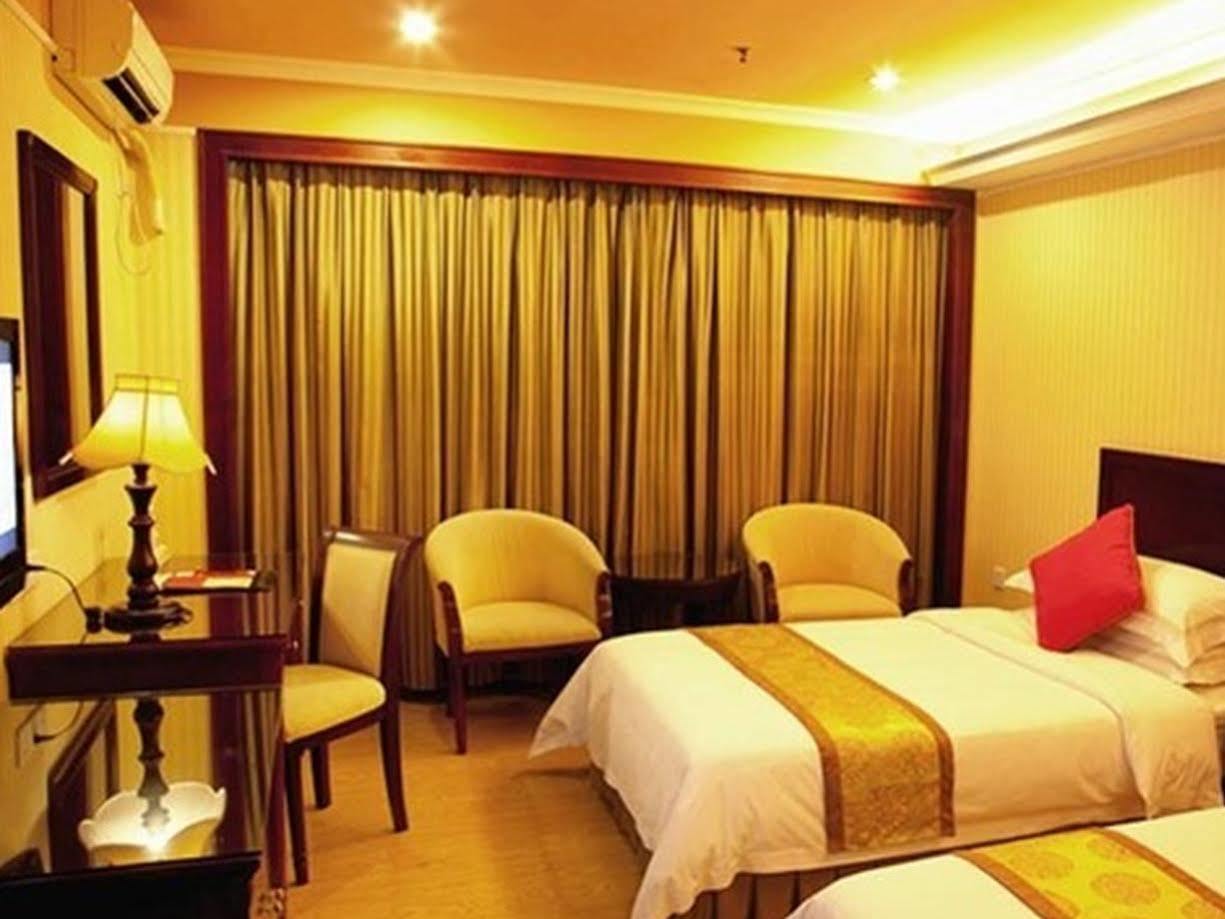 Vienna Hotel Shenzhen Haiwan Exterior photo